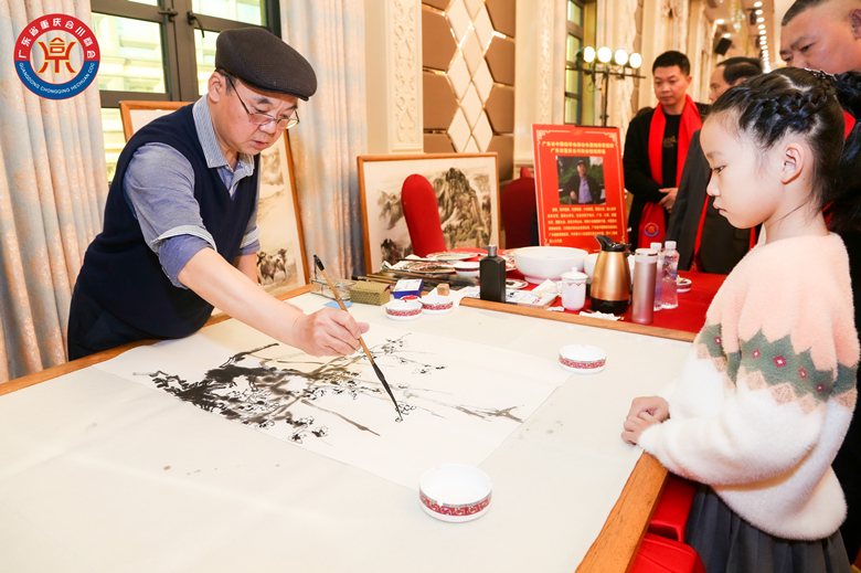 微信图片_20191230195234_副本.jpg