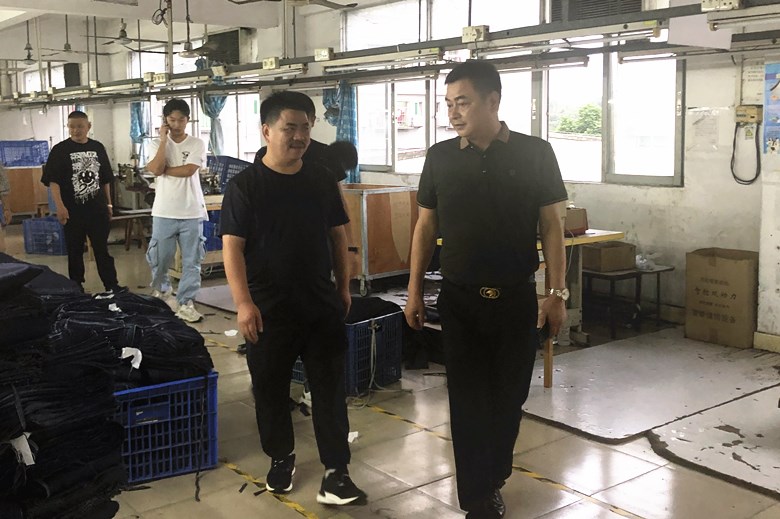 微信图片_2020100914155711_副本.jpg