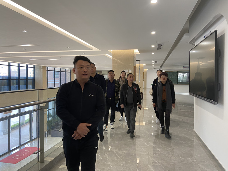 微信图片_2020120916215011_副本.jpg