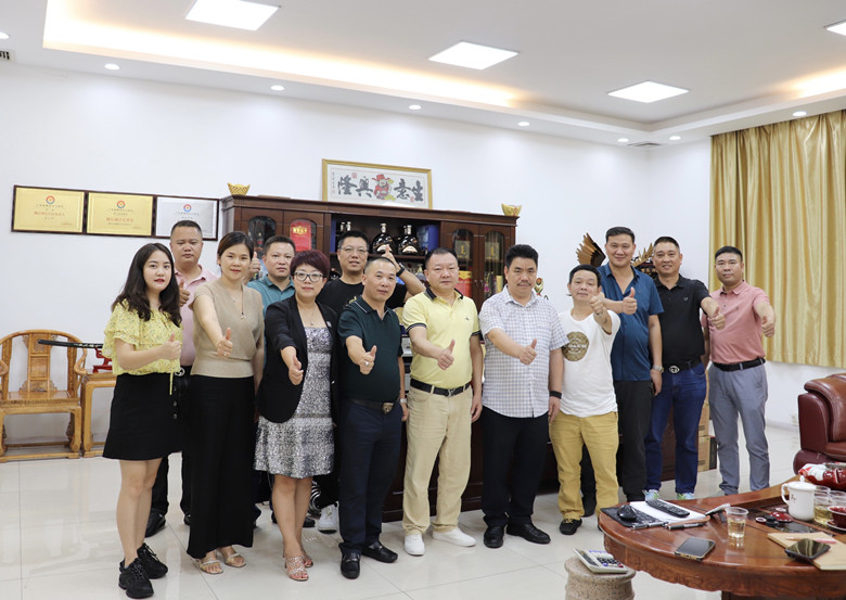 广东省重庆合川商会开展佛山肇庆片区走访交流活动